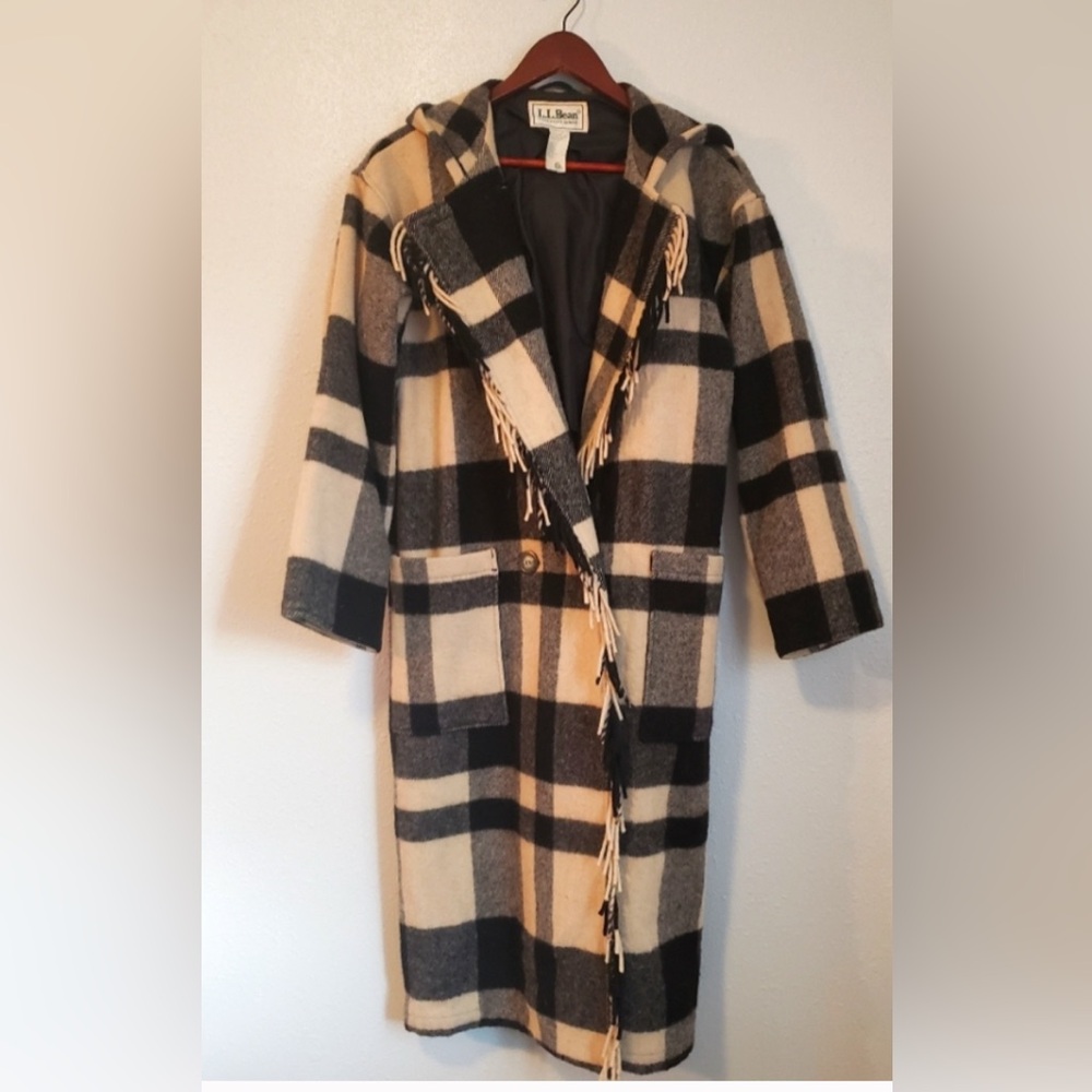 L.L. Bean Black and Cream Checkered Trench Coat Vintage